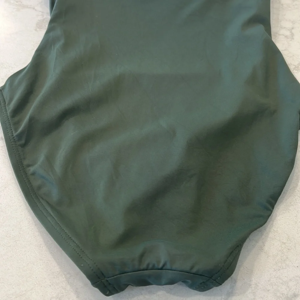 Vince Camuto Off Shoulder One Piece Swimsuit Green 6